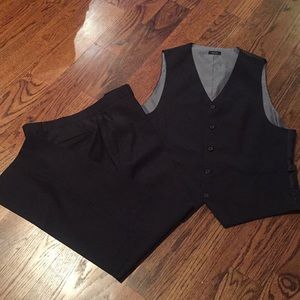 J.Ferrar Pants & Vest Black Pinstripe